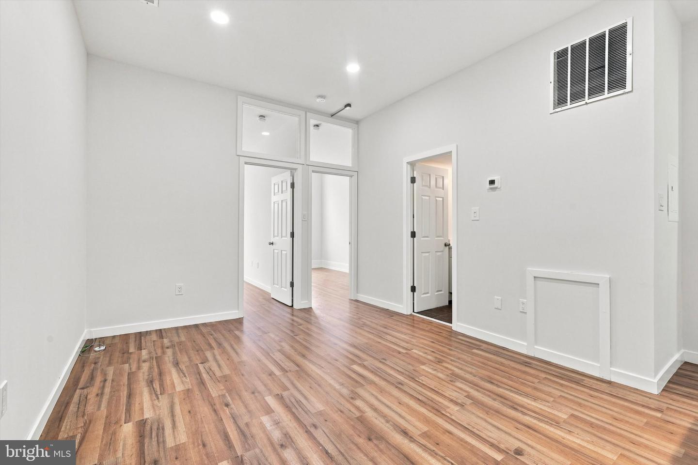 1525 Green St #unit 2f Property Photo 7