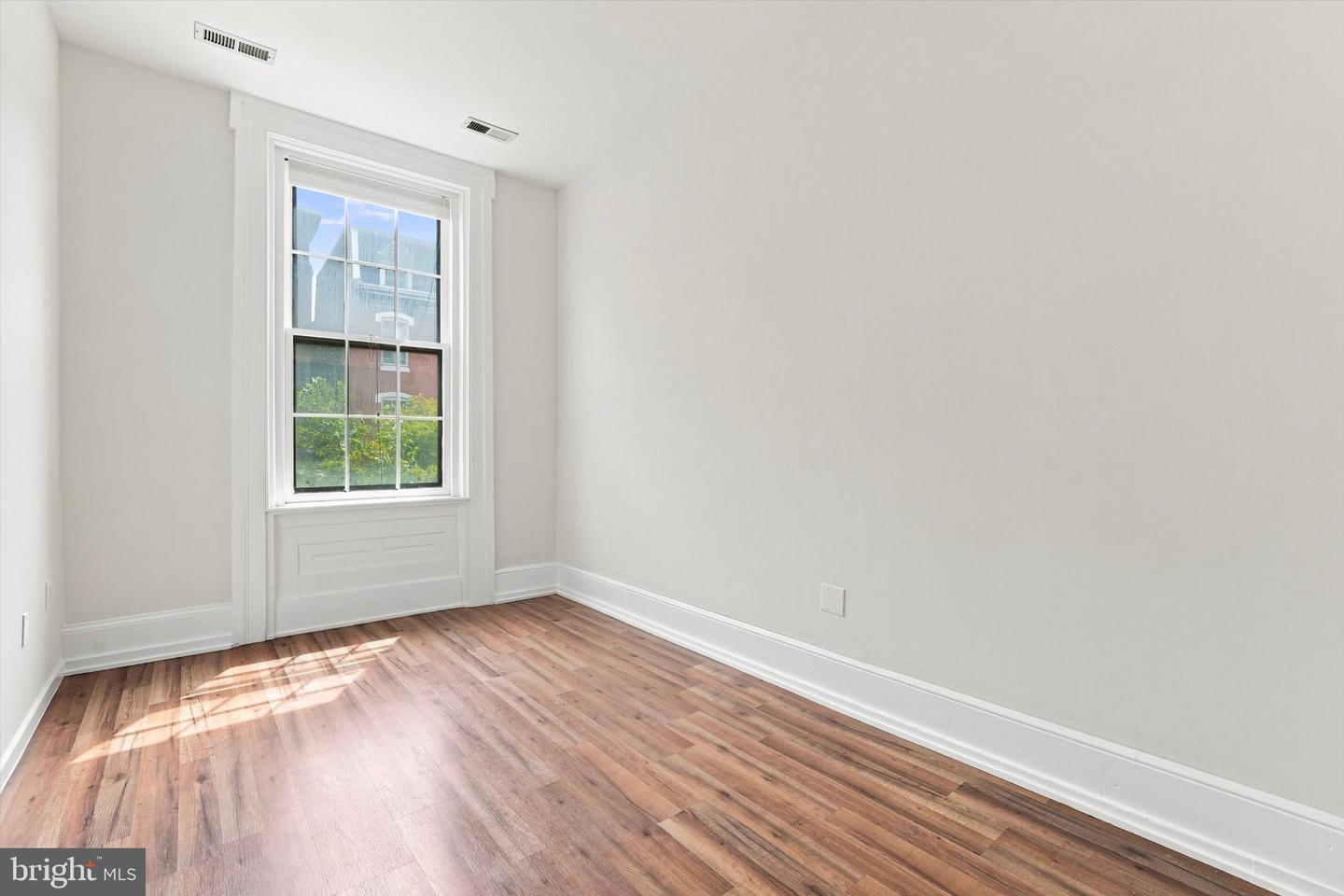 1525 Green St #unit 2f Property Photo 12