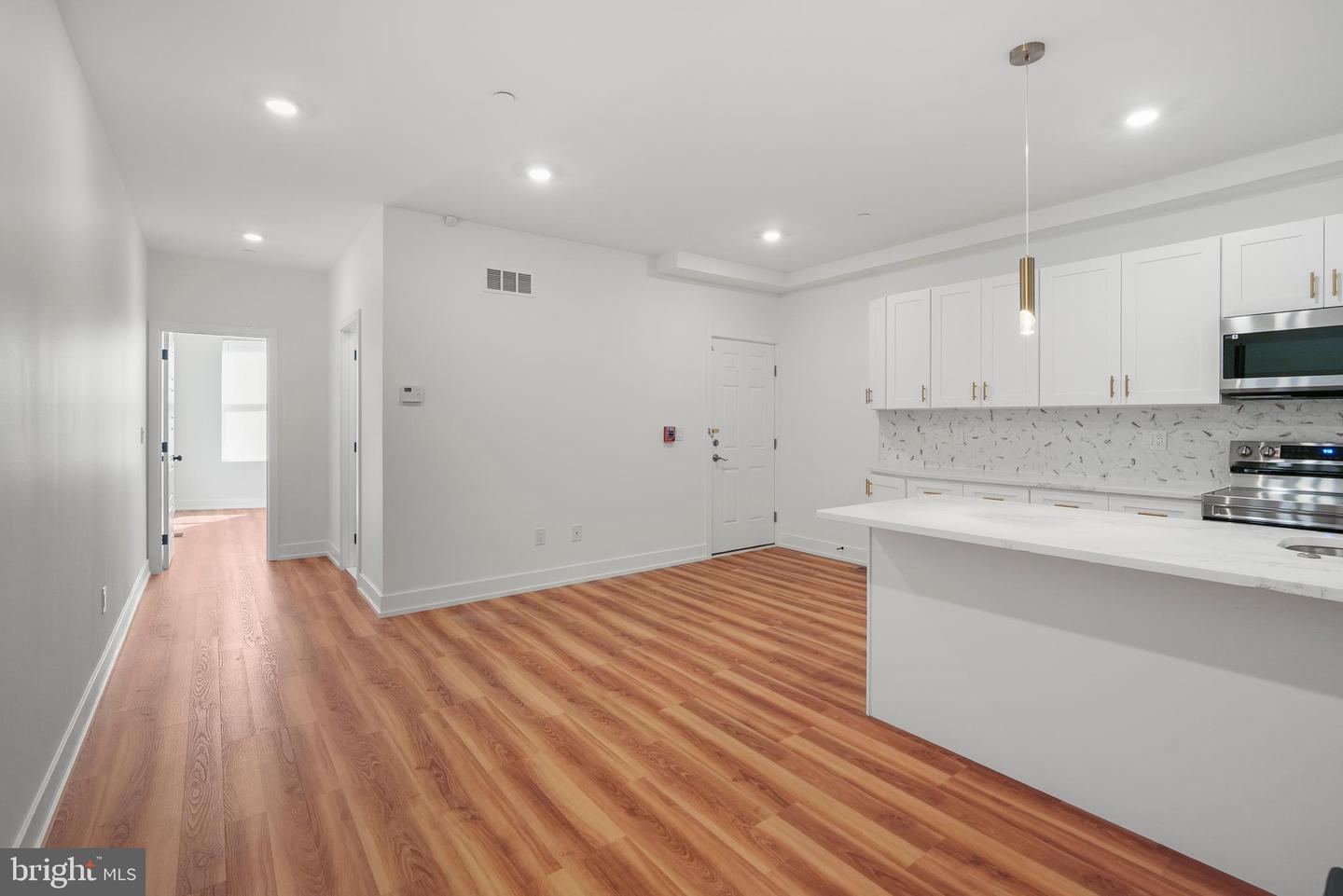 2325 Germantown Ave Property Photo 16