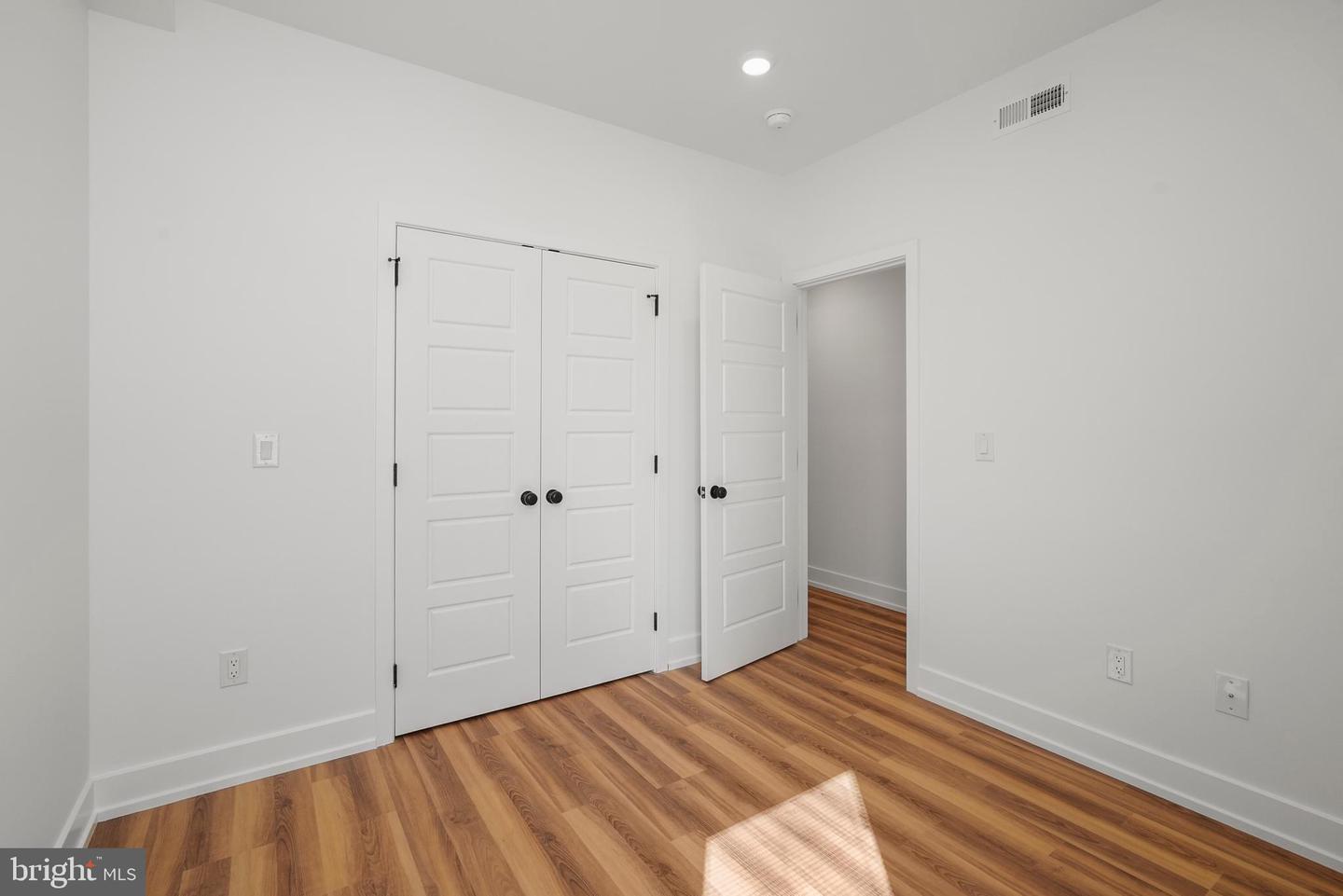 2325 Germantown Ave Property Photo 56