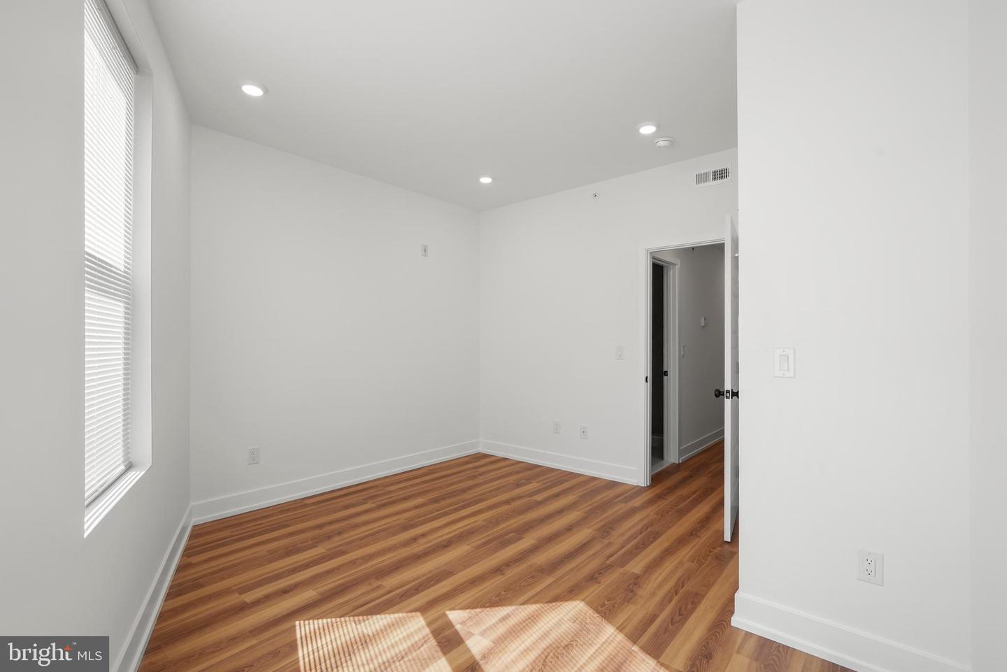 2325 Germantown Ave Property Photo 68