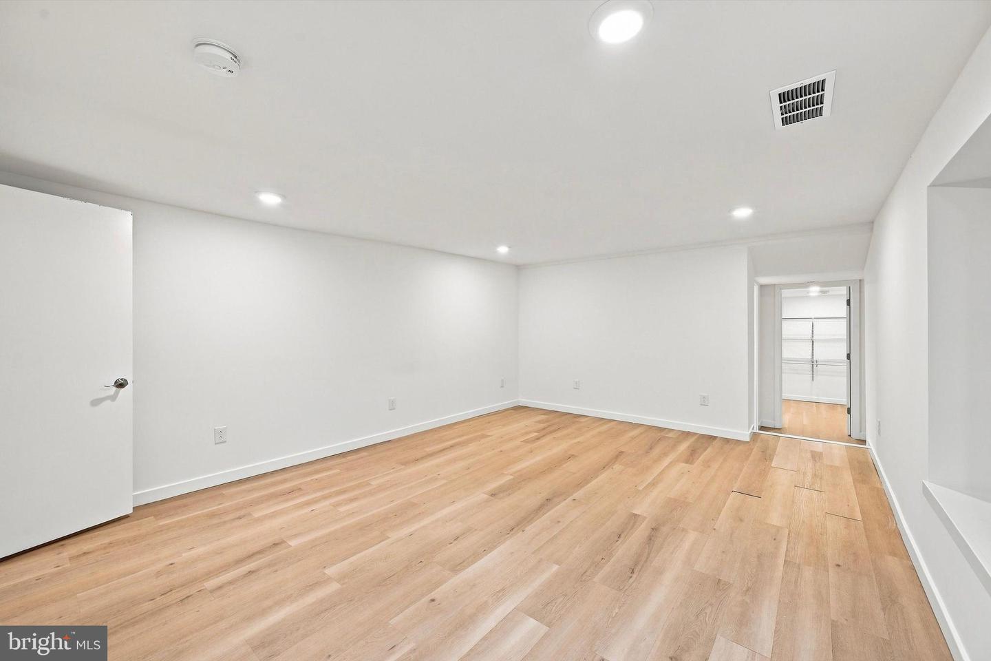400 N Front St #unit E Property Photo 4