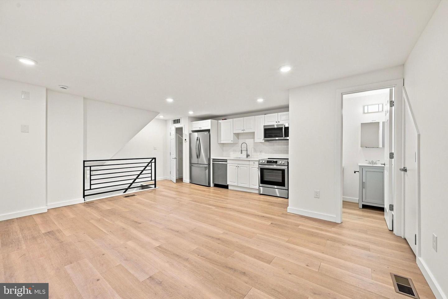 400 N Front St #unit E Property Photo 13