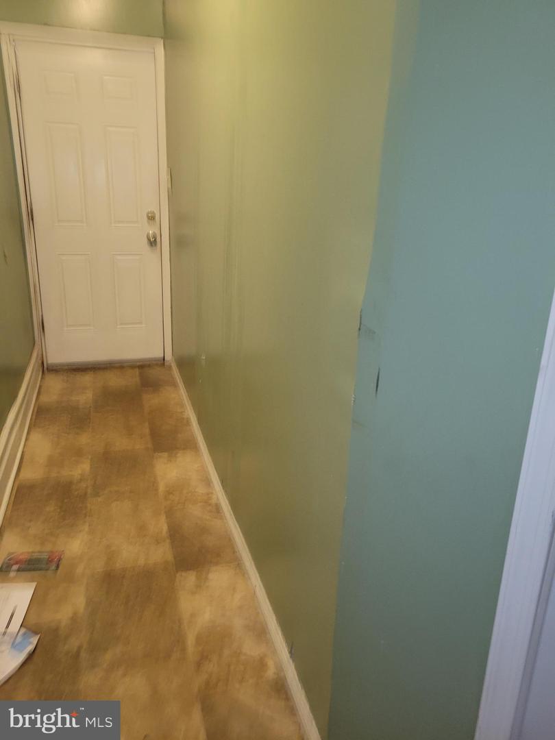 813 W Birch St Property Photo 33