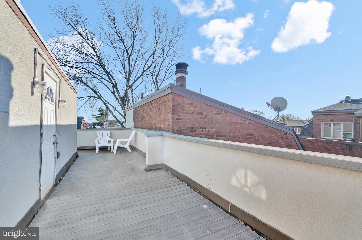 778 S Front St #i Property Photo 23