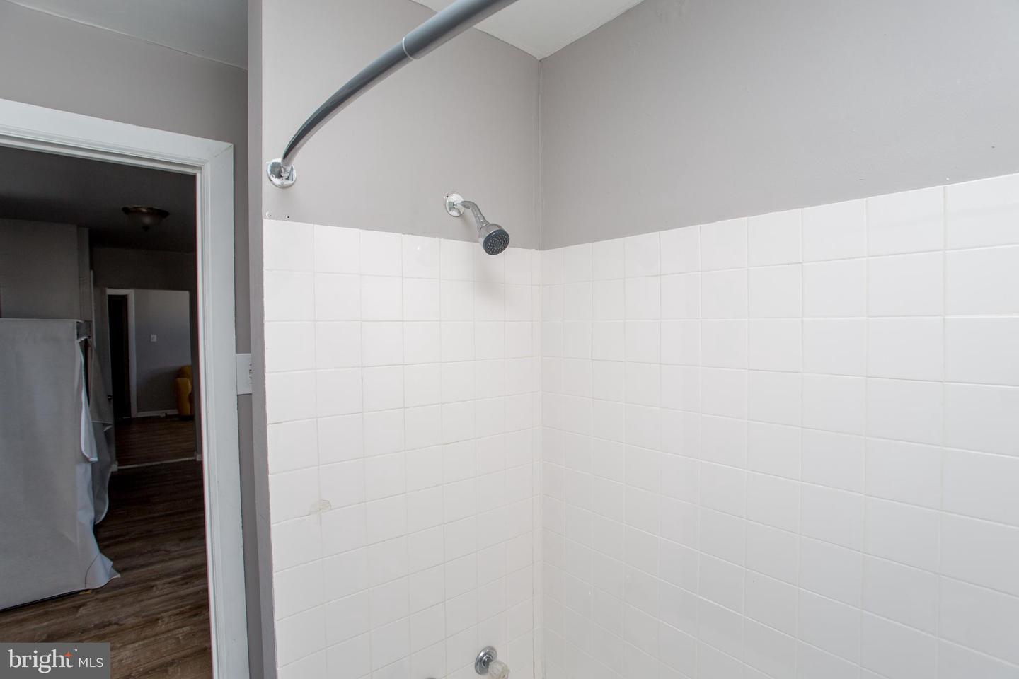 2017 Orthodox St Property Photo 40