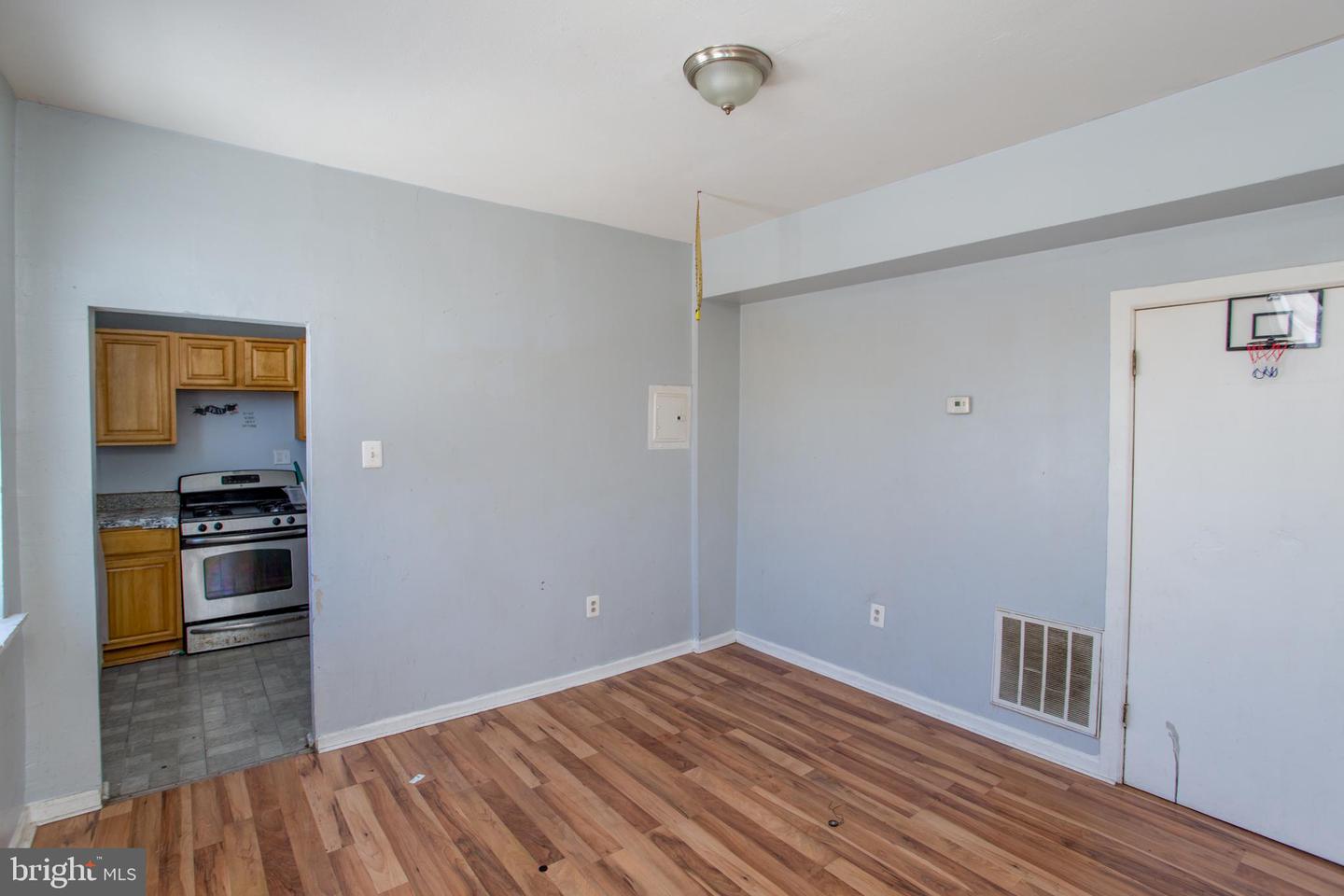 2017 Orthodox St Property Photo 45