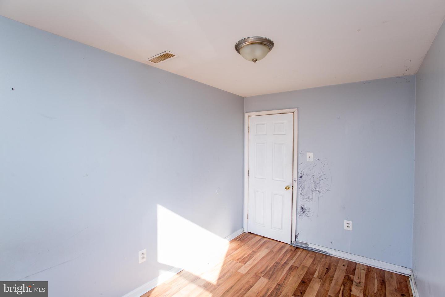2017 Orthodox St Property Photo 50