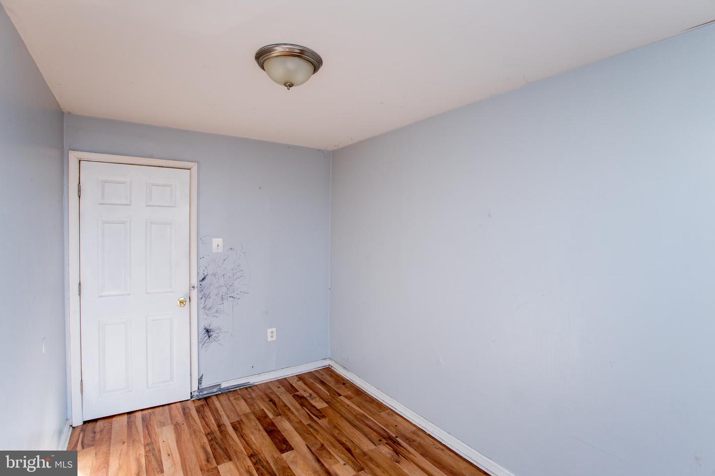 2017 Orthodox St Property Photo 51