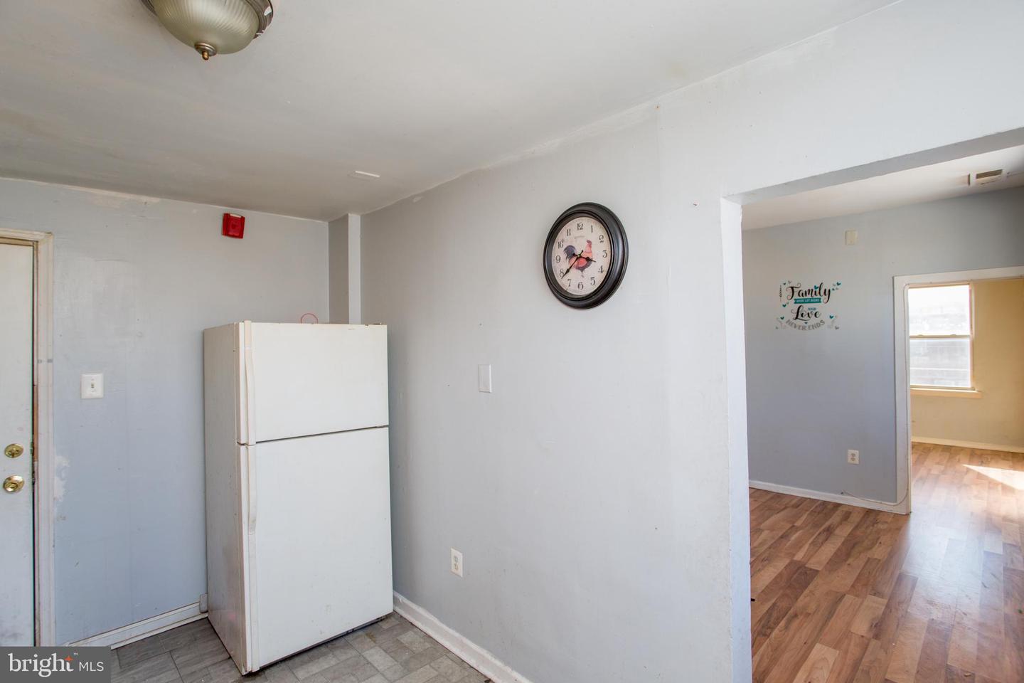 2017 Orthodox St Property Photo 61