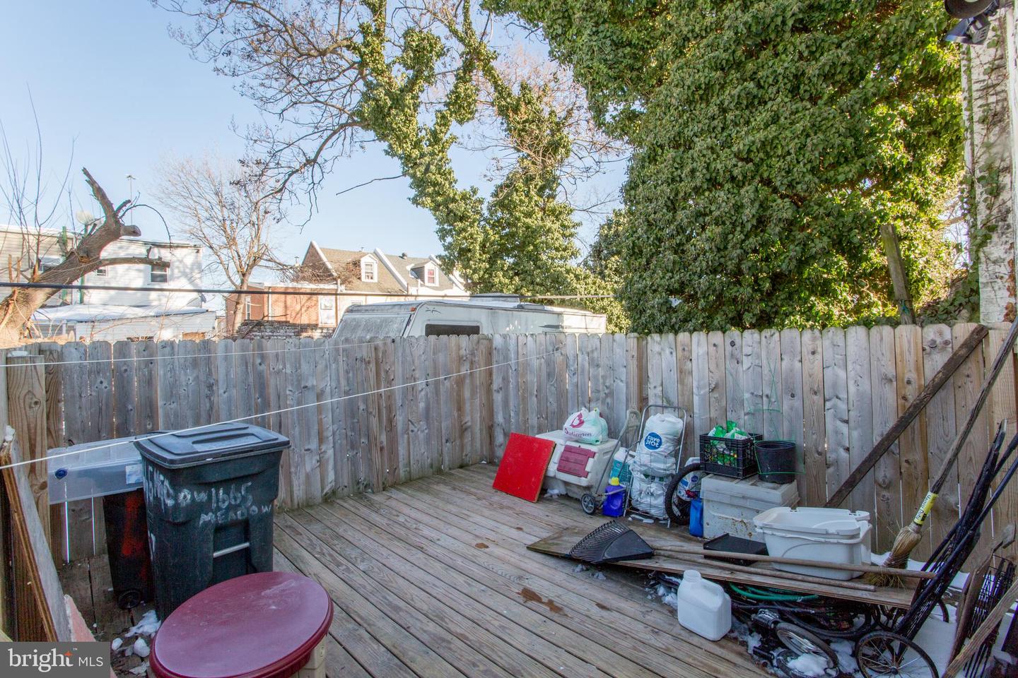 2017 Orthodox St Property Photo 66