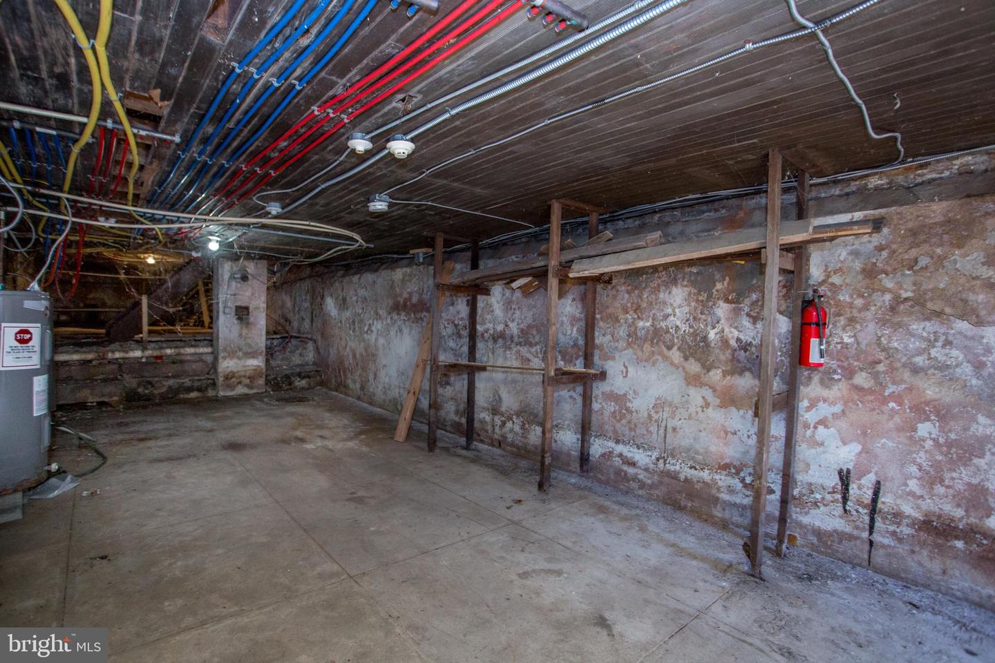 2017 Orthodox St Property Photo 73