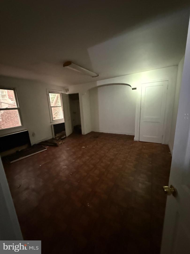 3541 Germantown Ave Property Photo 9