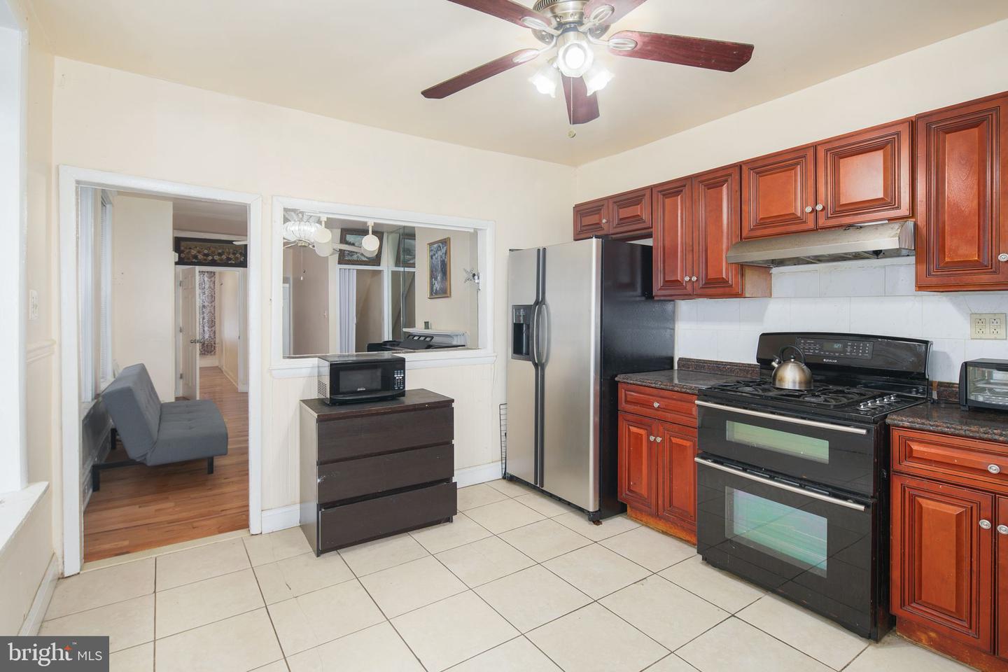 3118 Haverford Ave Property Photo 1
