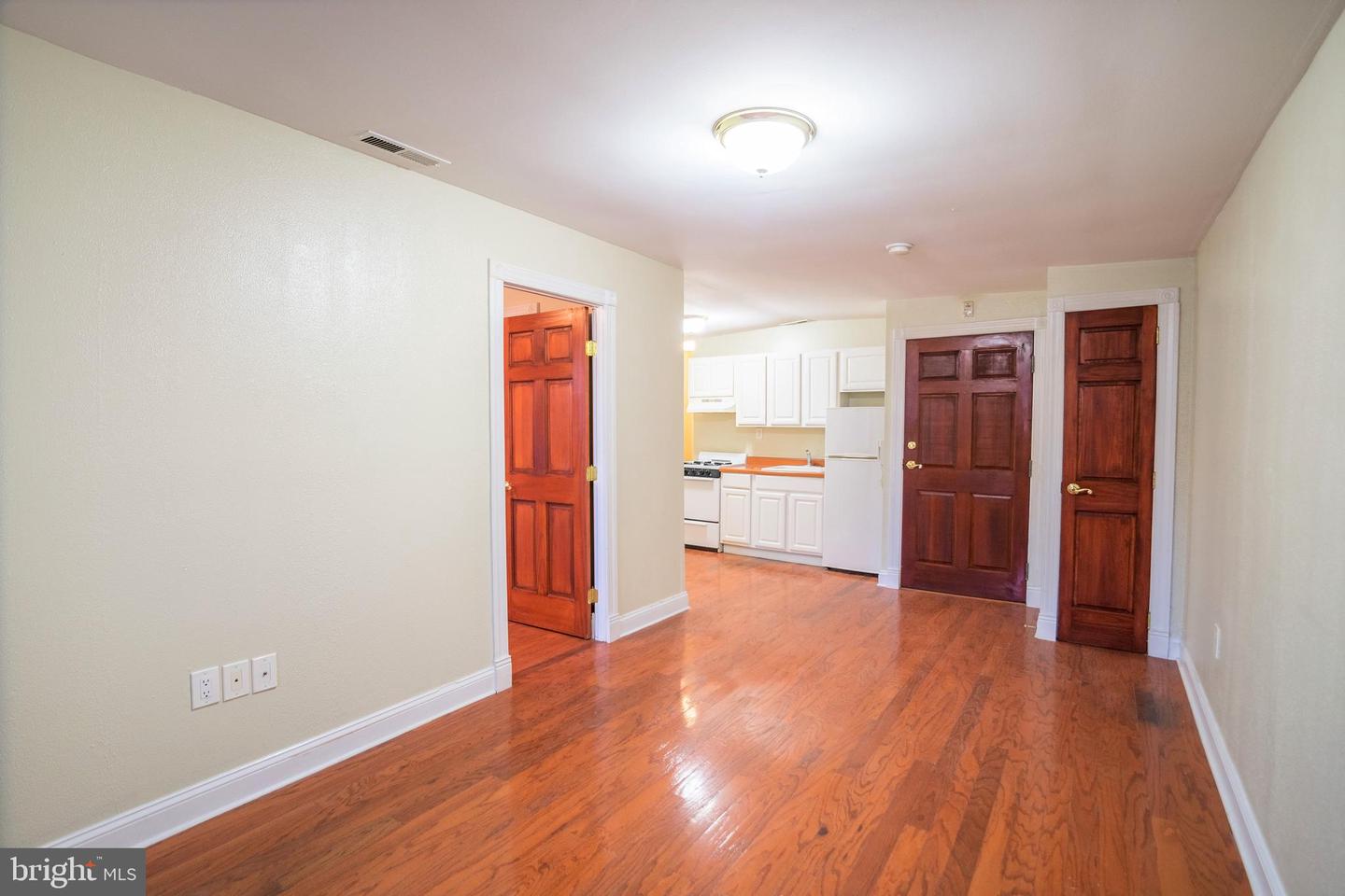 1124 E PASSYUNK AVE #UNIT 4 Property Photo 1