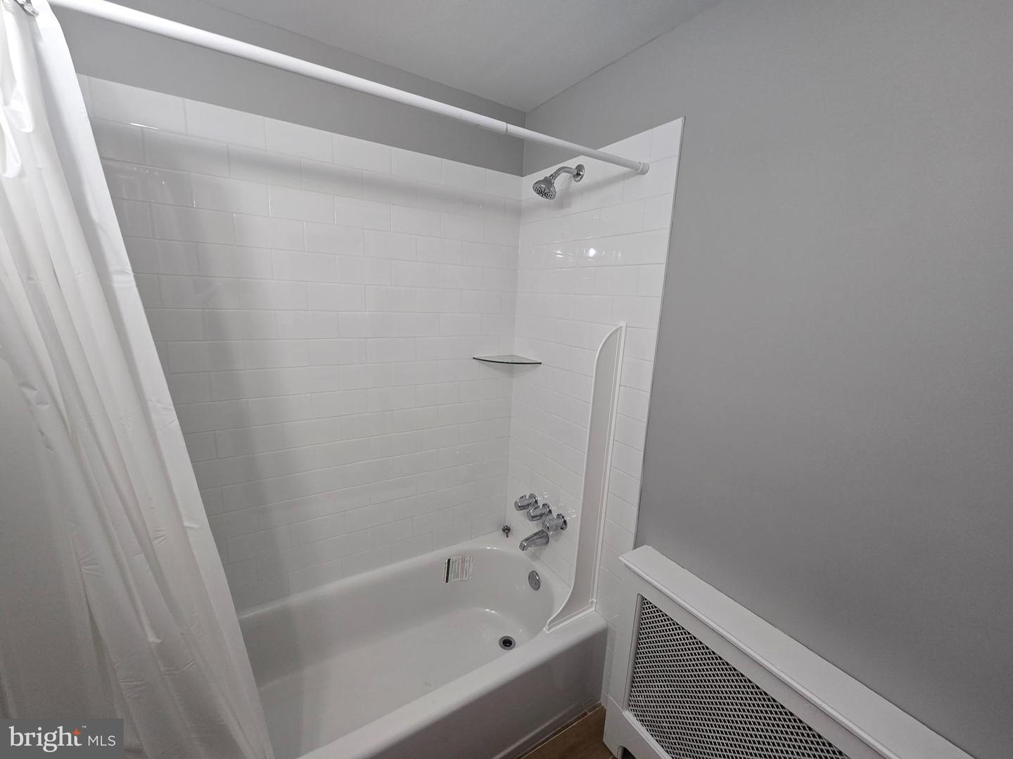 7504 Greenhill Rd #1st Floor Property Photo 5