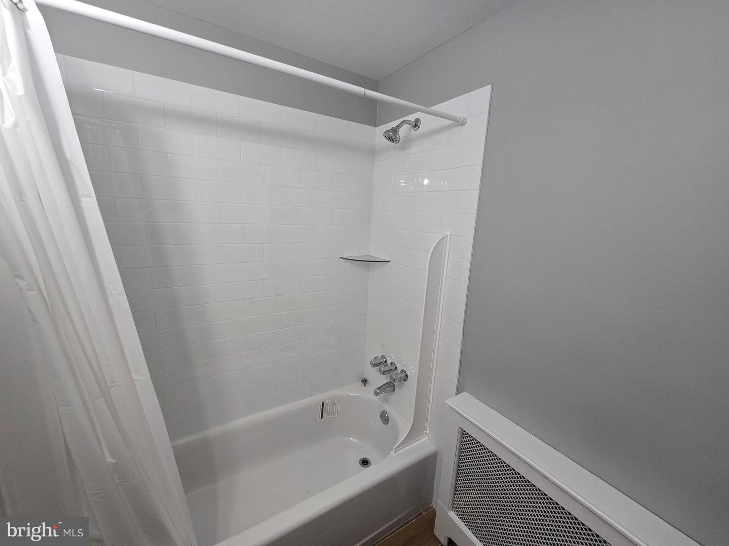 7504 Greenhill Rd #1st Floor Property Photo 8