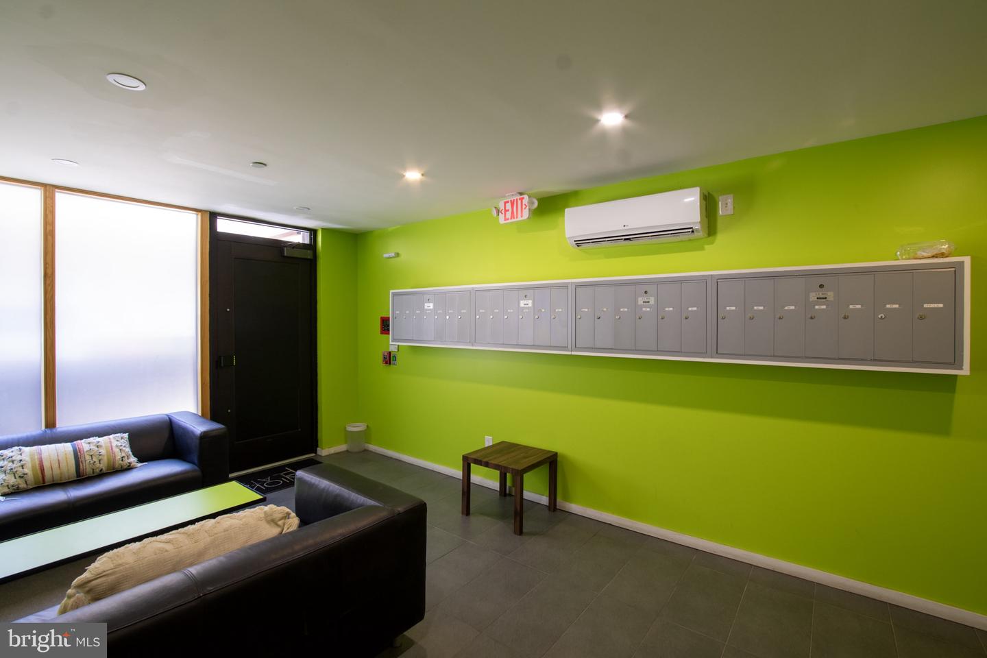 152 W Laurel St #unit 102 Property Photo 21