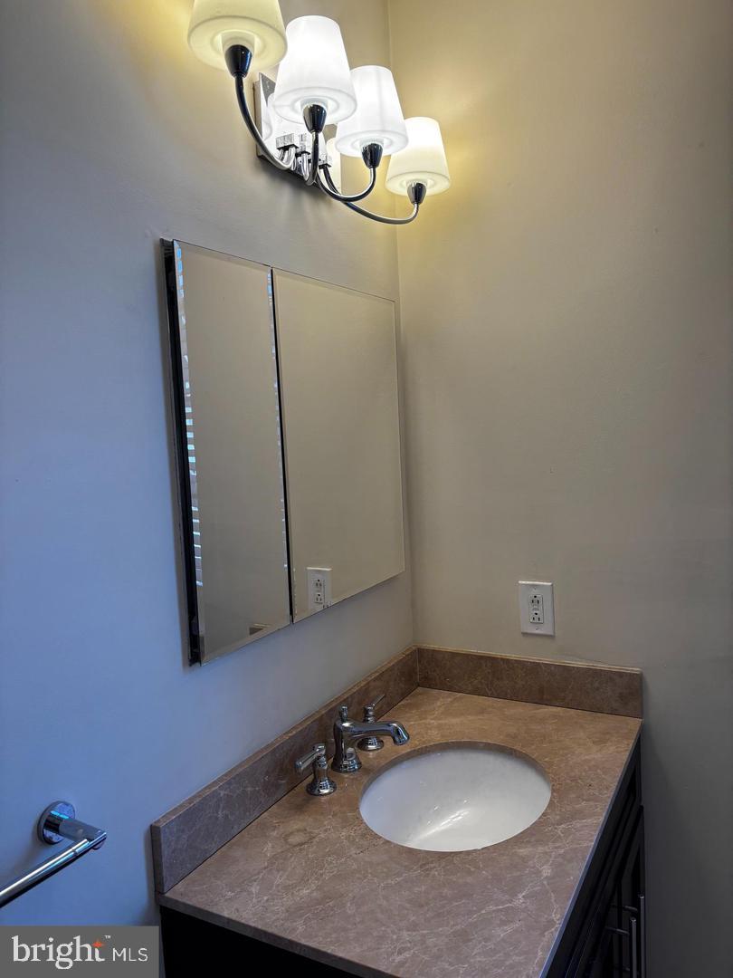 2031-00 Pine St #302 Property Photo 15