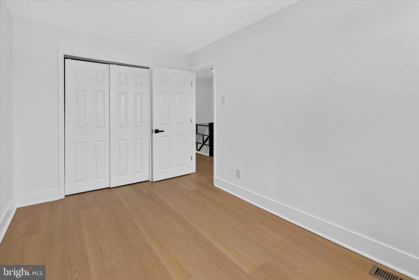 8613 Rugby St Property Photo 22