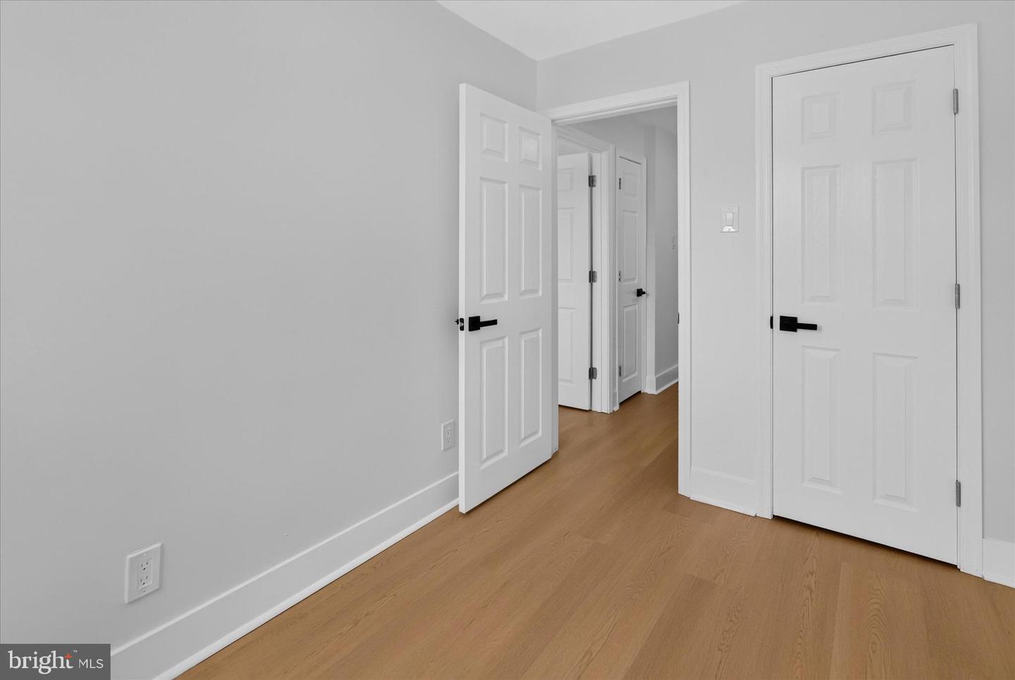 8613 Rugby St Property Photo 24