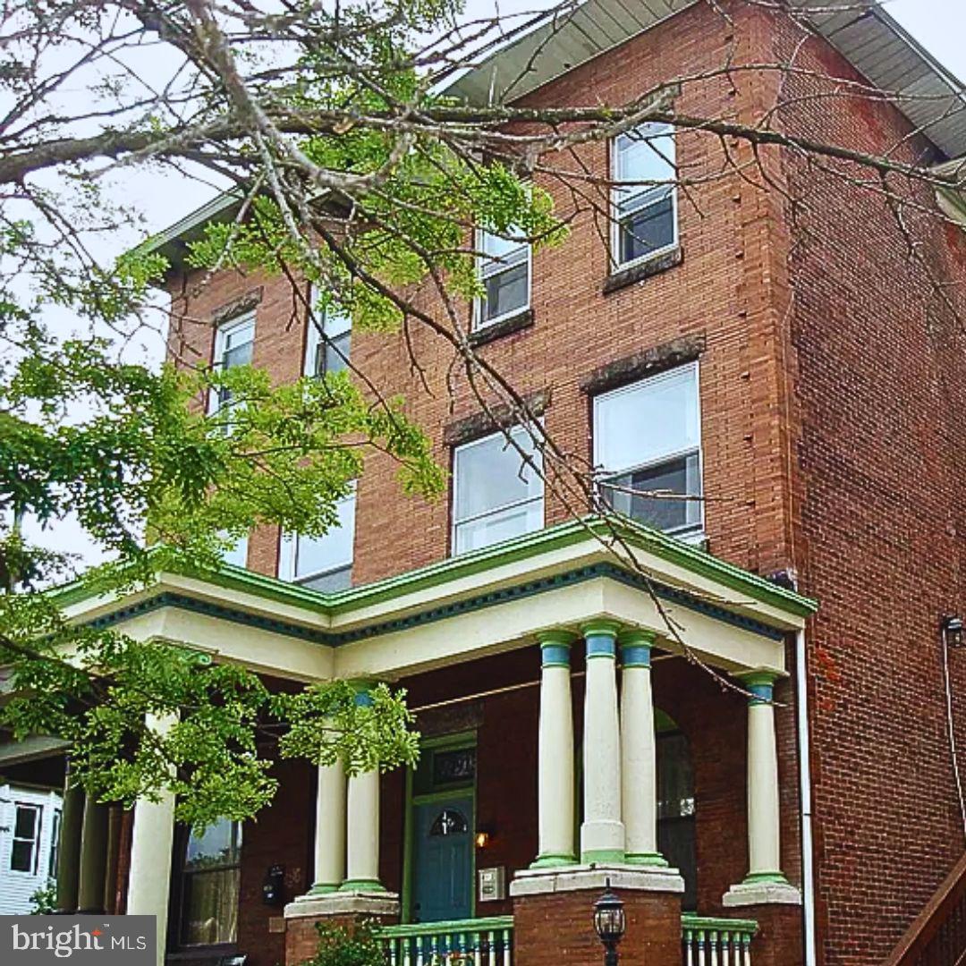 4913 WARRINGTON AVE #2 Property Photo 1