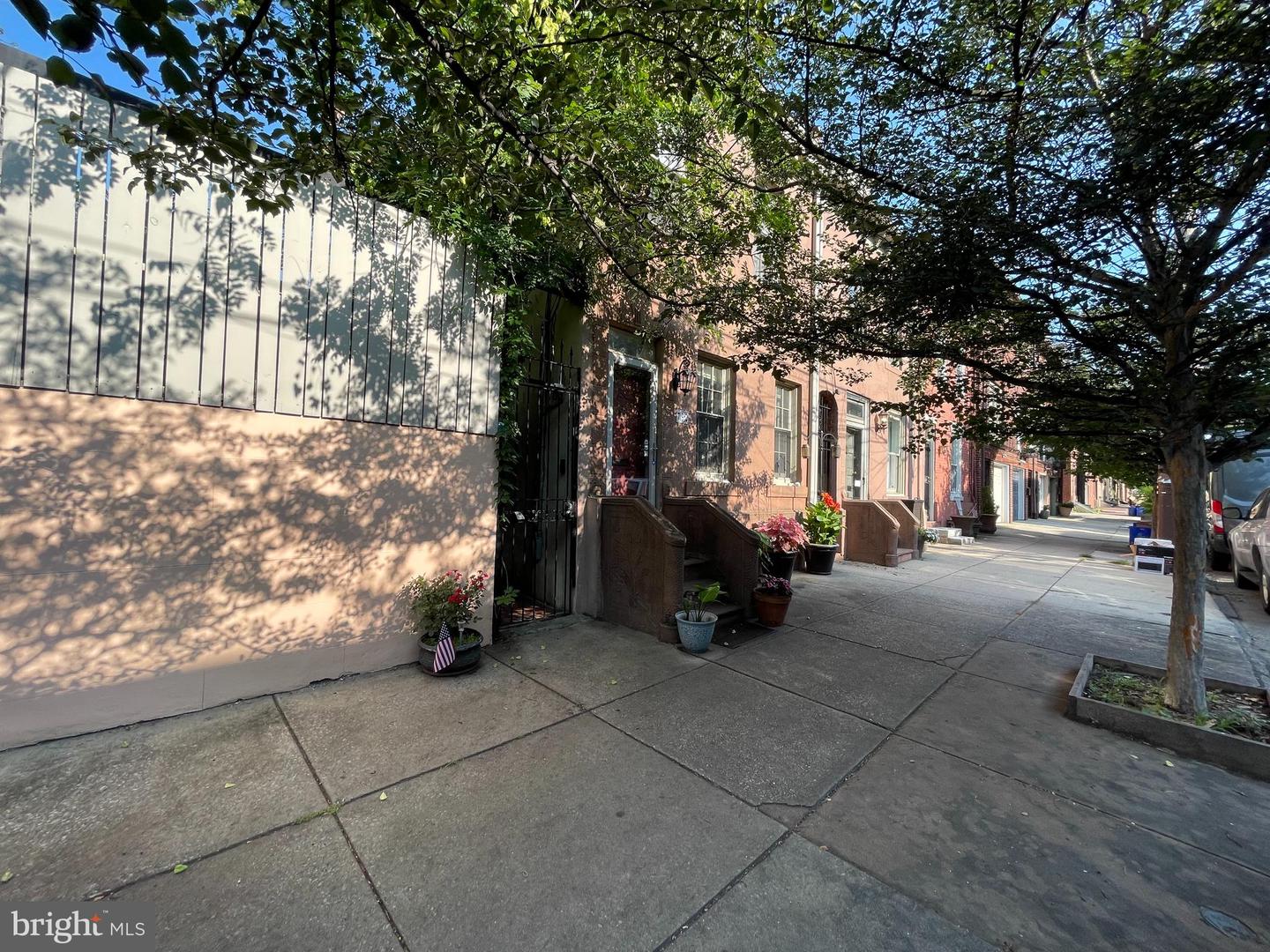 792 S Front St #b Property Photo 2