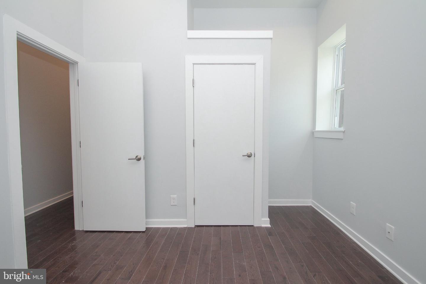 3910 W Girard Ave Property Photo 37