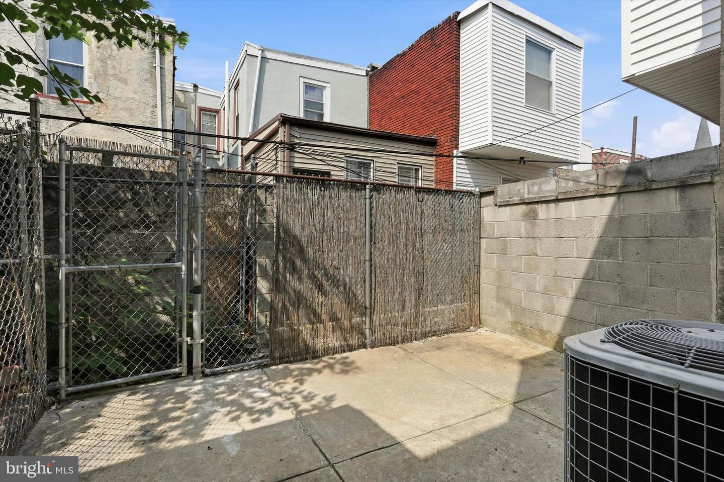 1829 Fernon St Property Photo 21