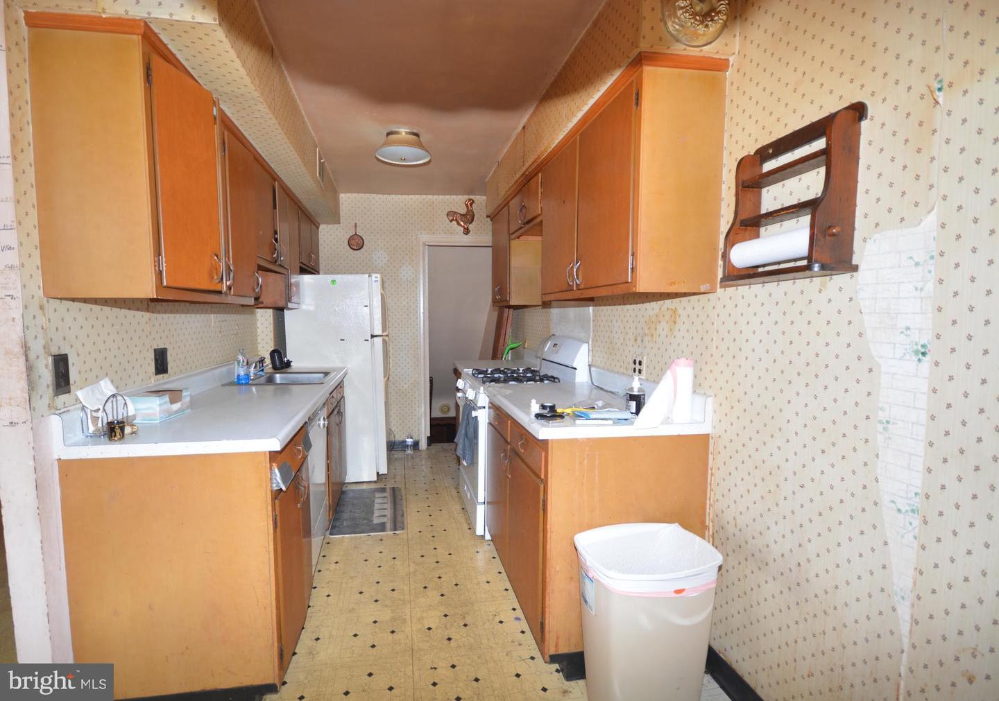 6517 Algard St Property Photo 4