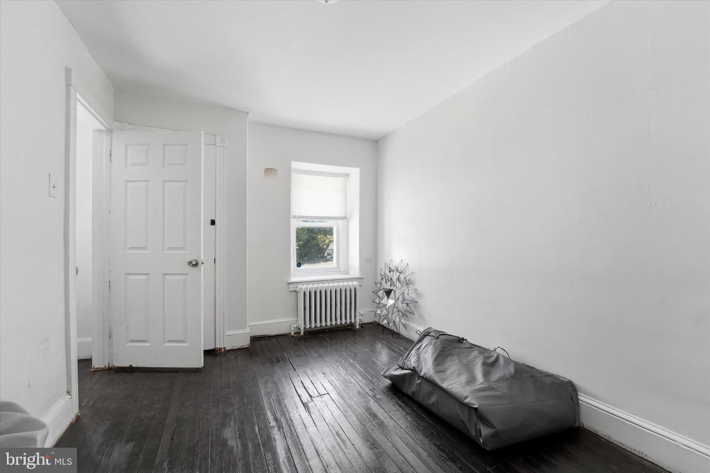 31 W Rockland St Property Photo 3