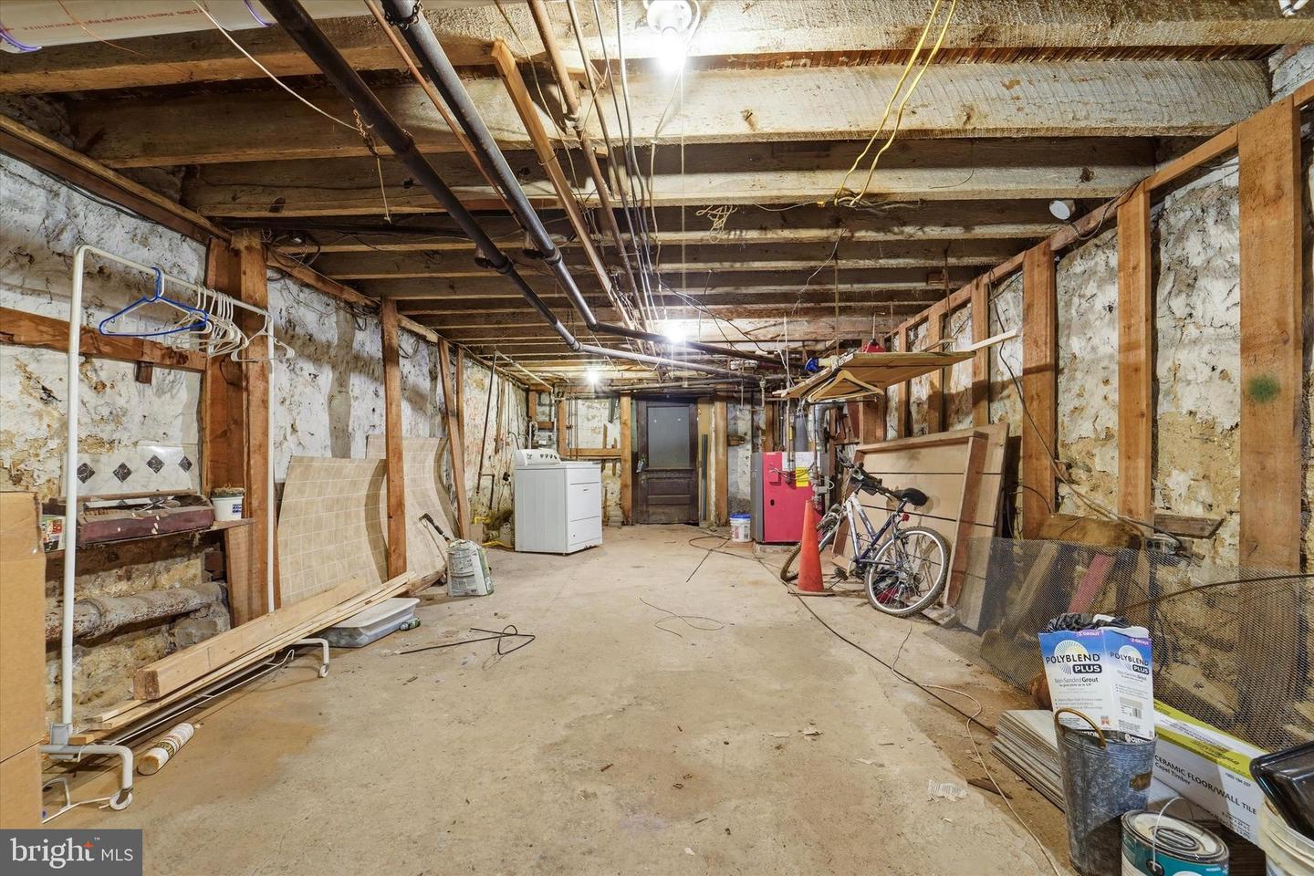 31 W Rockland St Property Photo 15