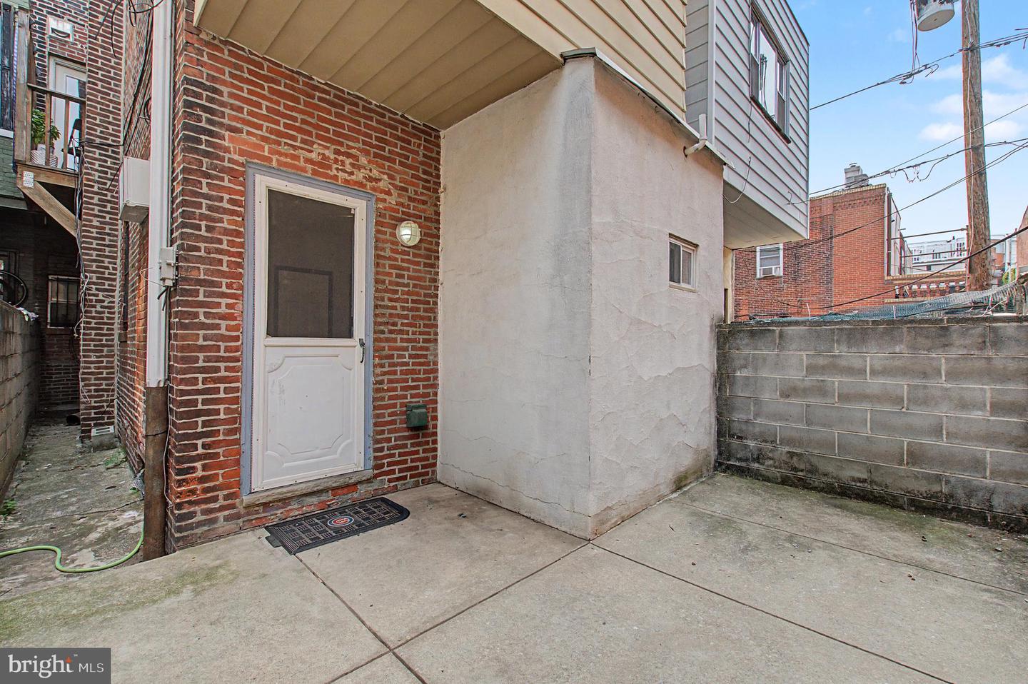 1425 Jackson St #1r Property Photo 4