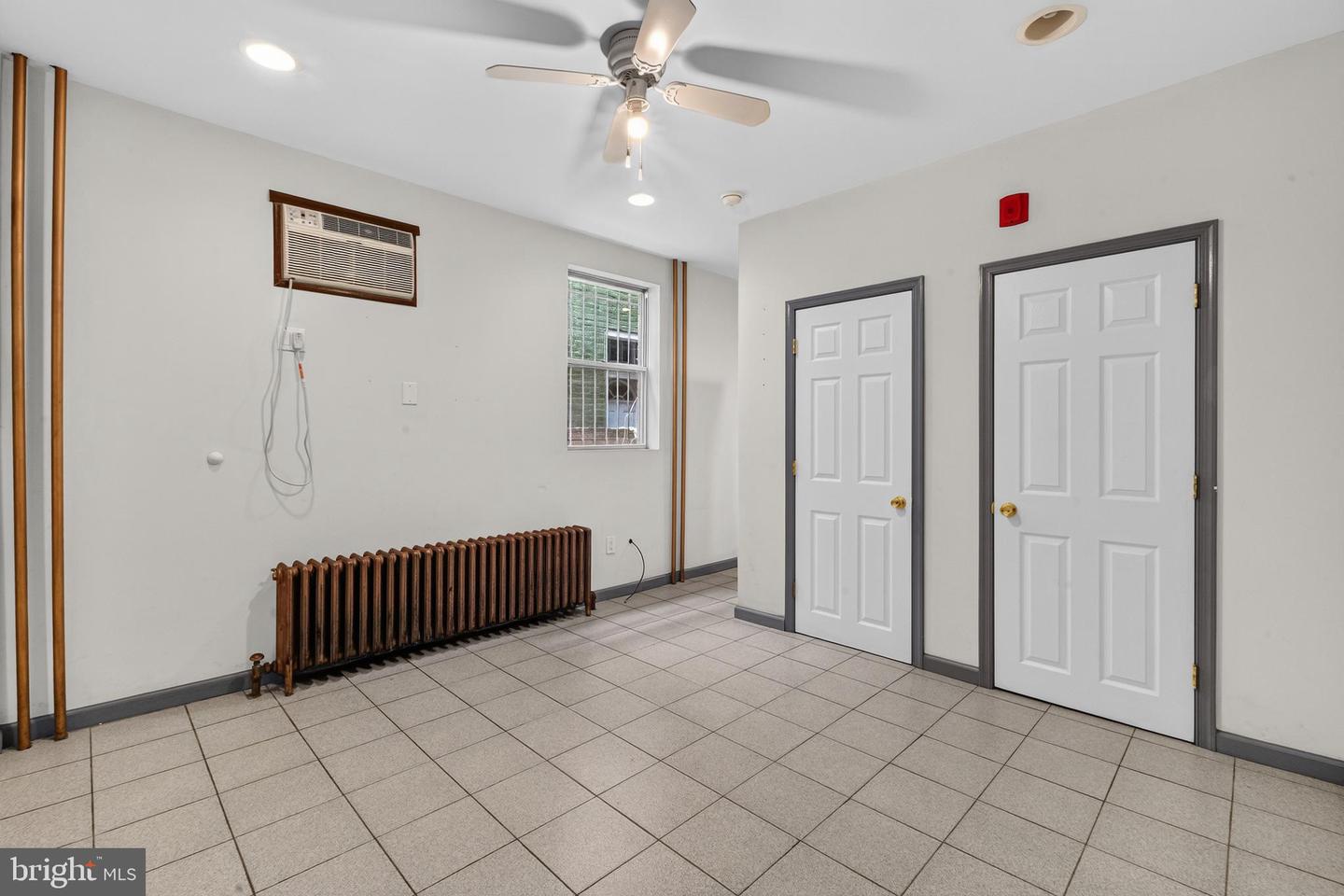 1425 Jackson St #1r Property Photo 16
