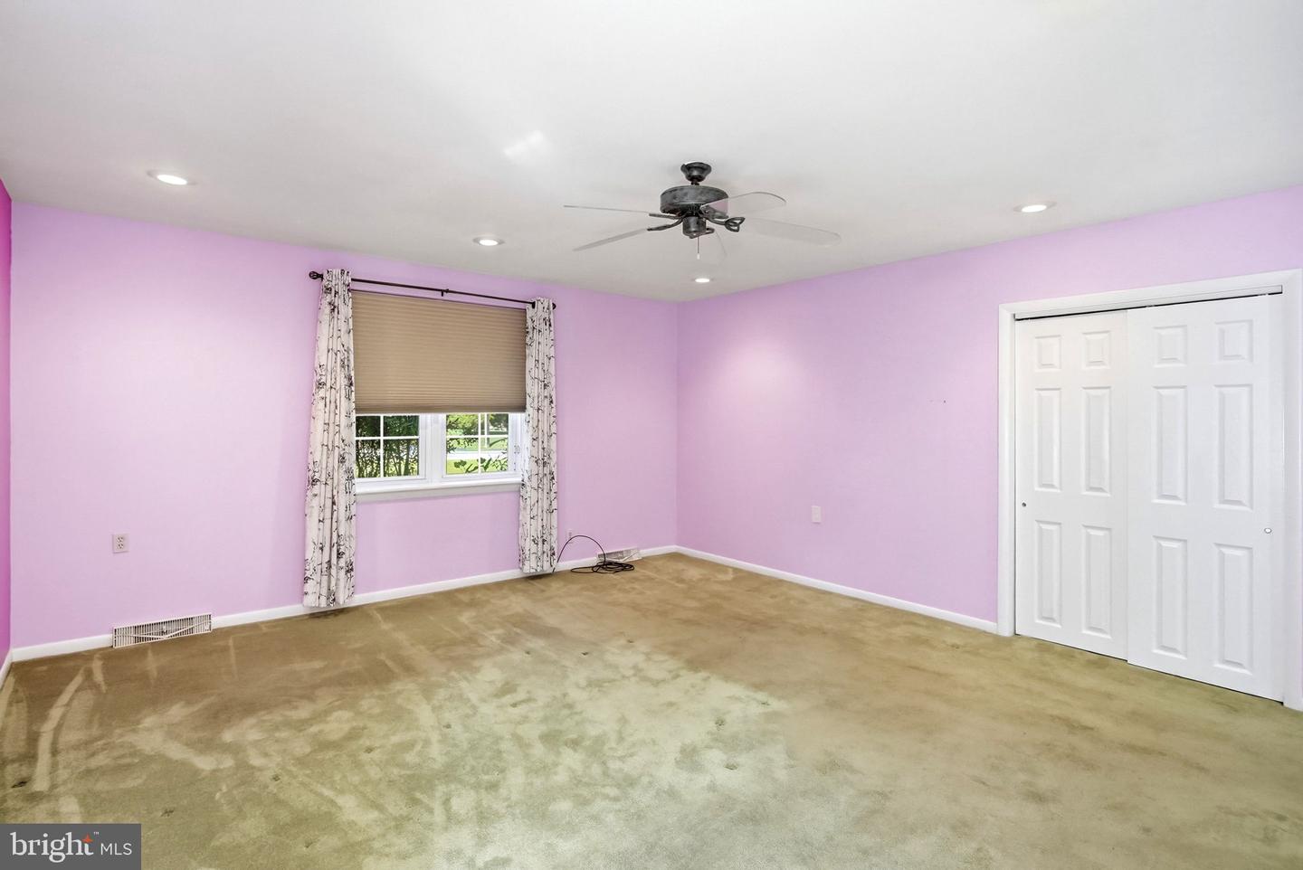 801 Southampton Rd Property Photo 30