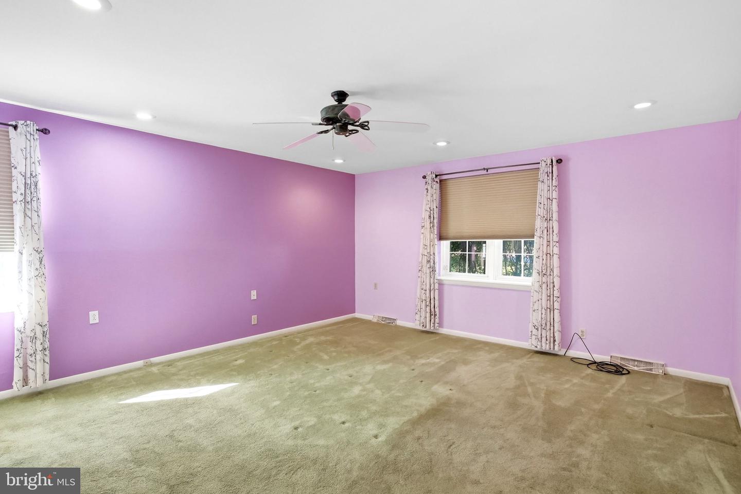 801 Southampton Rd Property Photo 31