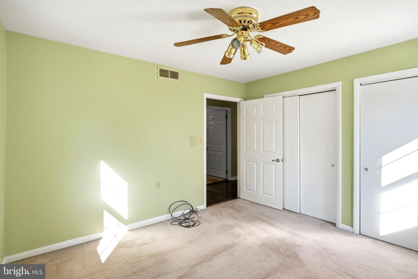 801 Southampton Rd Property Photo 39