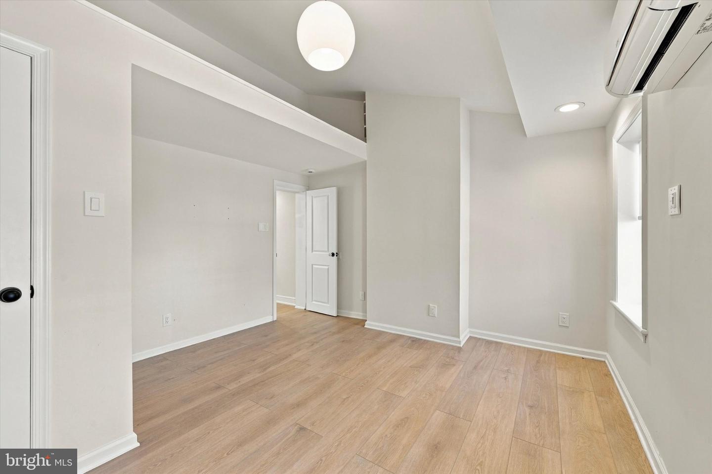 1172 S Darien St Property Photo 22