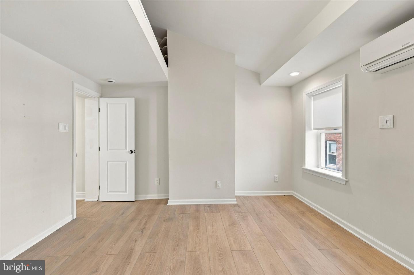 1172 S Darien St Property Photo 23