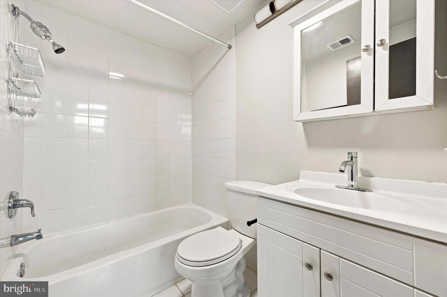 1914 Fairmount Ave #2 Property Photo 11