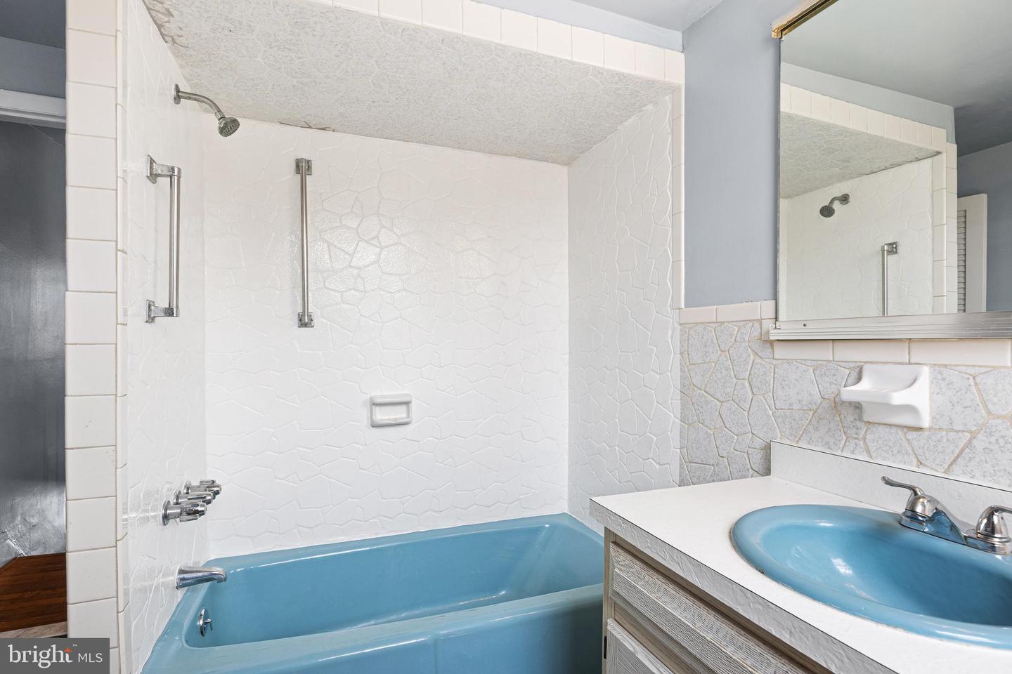 2009 S Darien St Property Photo 12