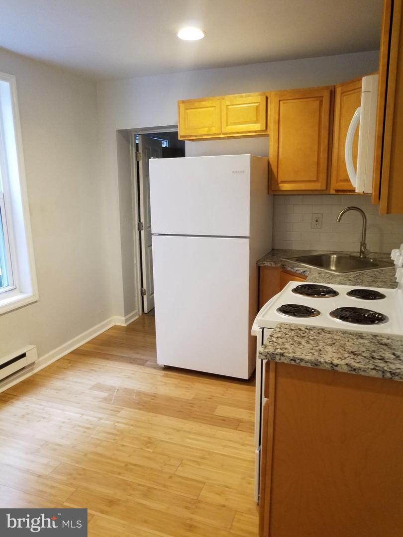 532 Turner St Property Photo 3