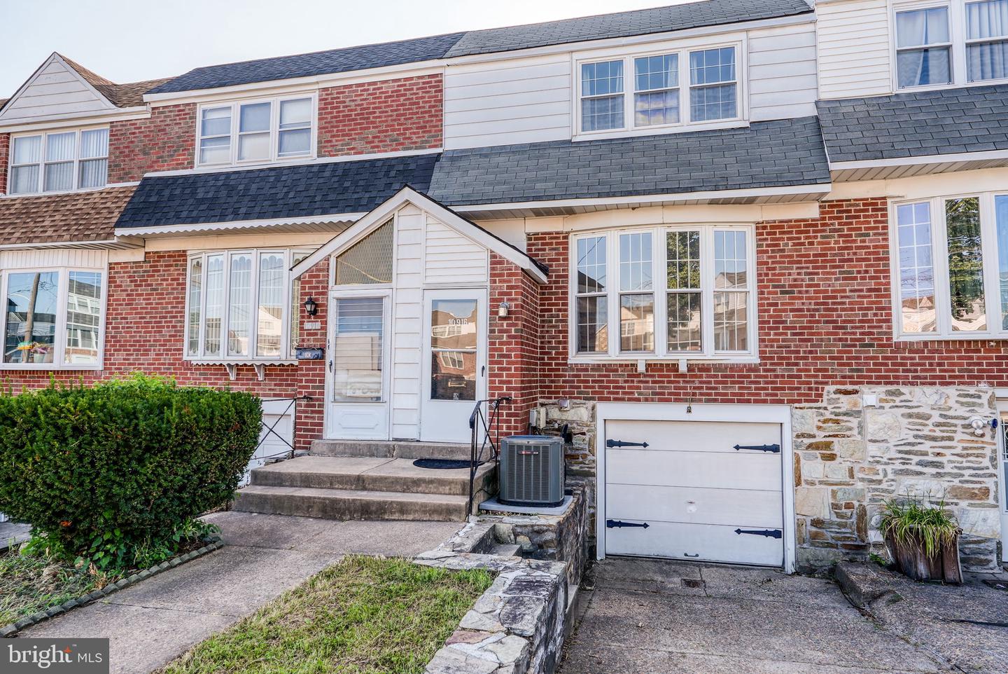 10916 MODENA PL Property Photo 1