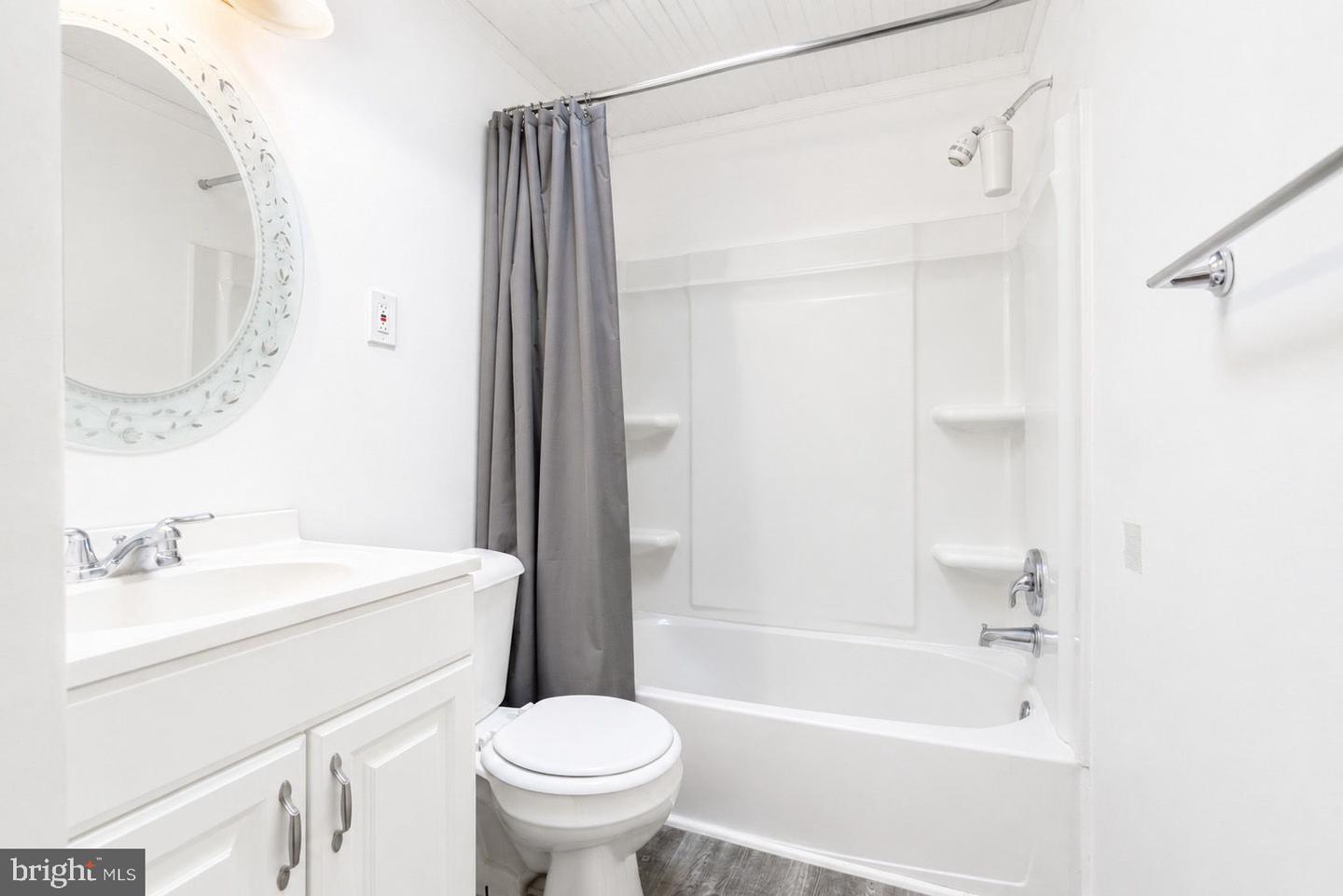 10916 Modena Pl Property Photo 19