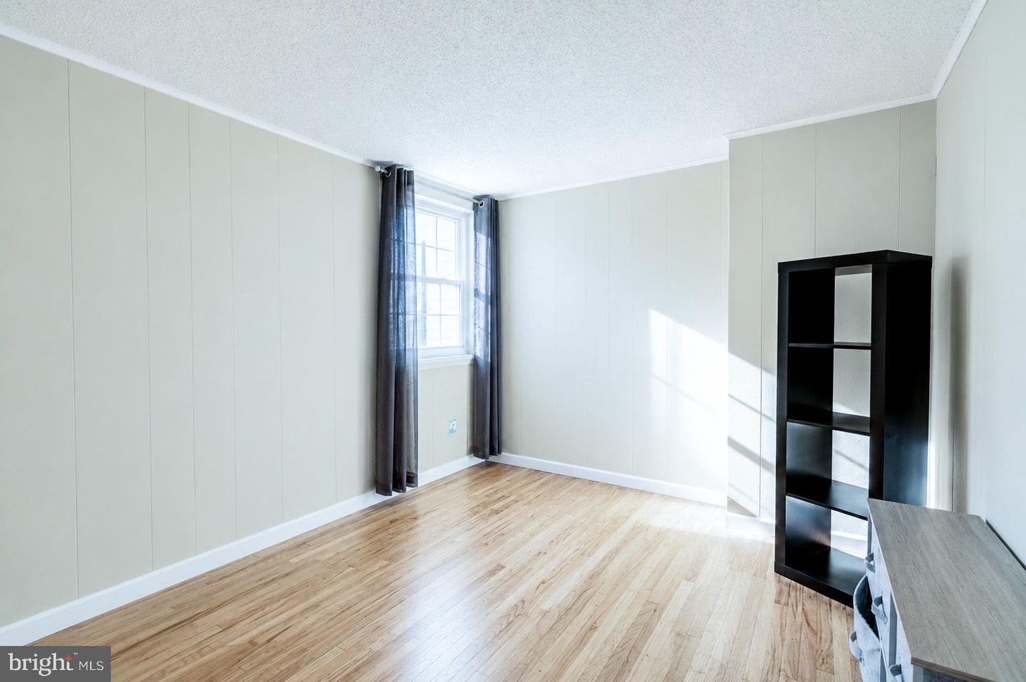 10916 Modena Pl Property Photo 26