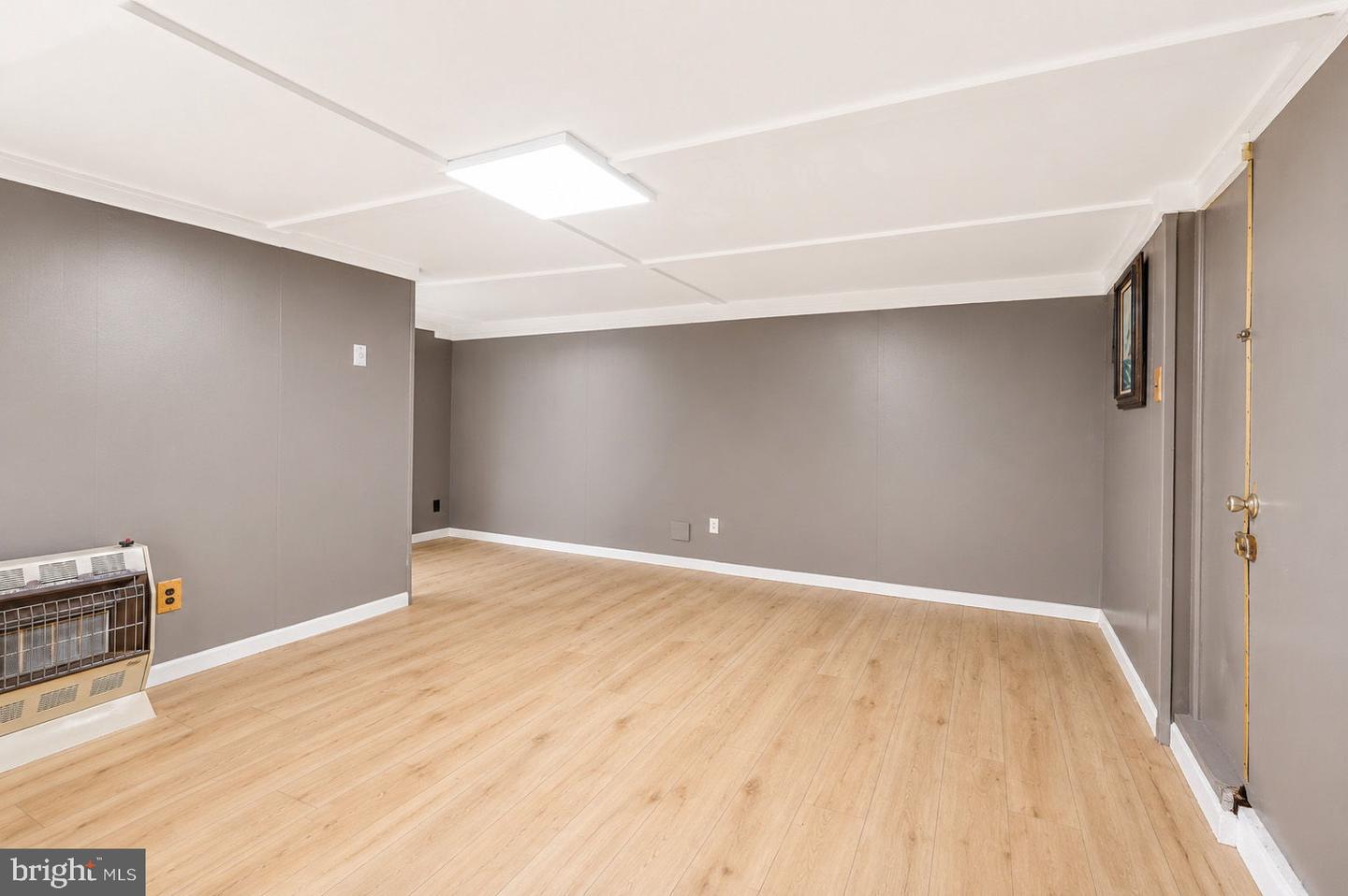 10916 Modena Pl Property Photo 33