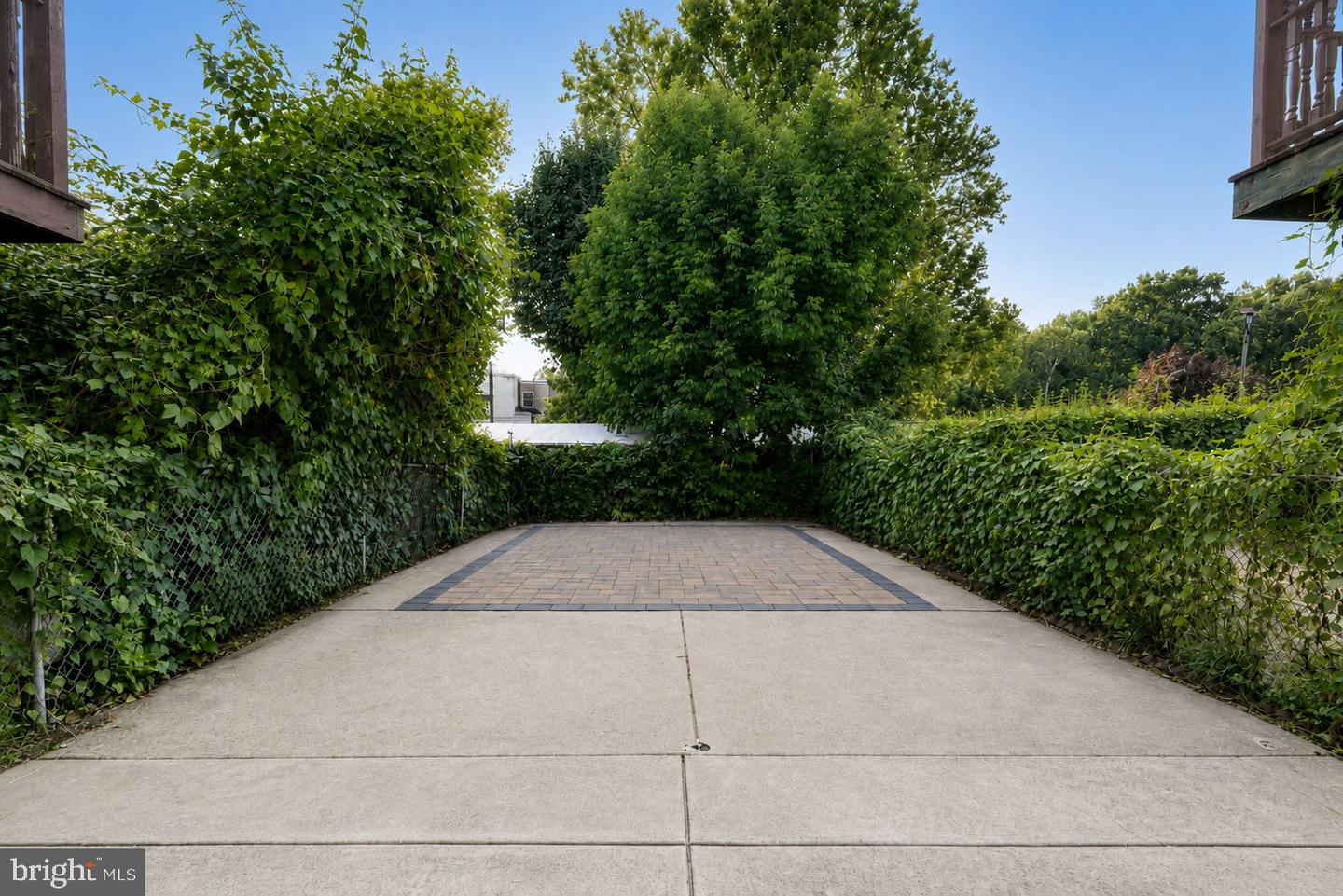 10916 Modena Pl Property Photo 38