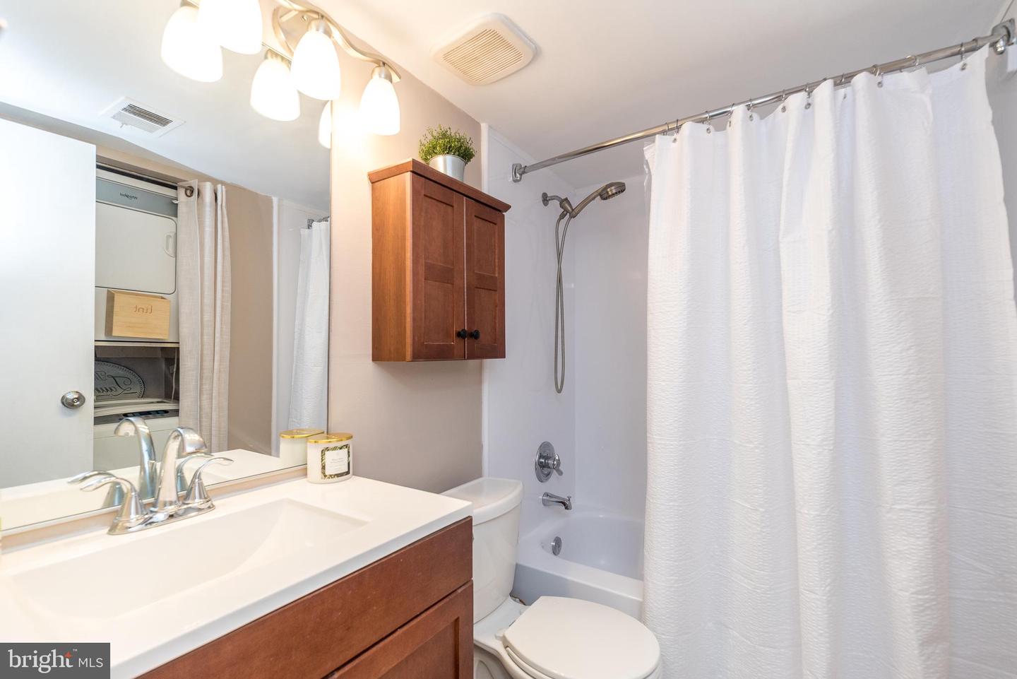 307 Shawmont Ave #d Property Photo 16