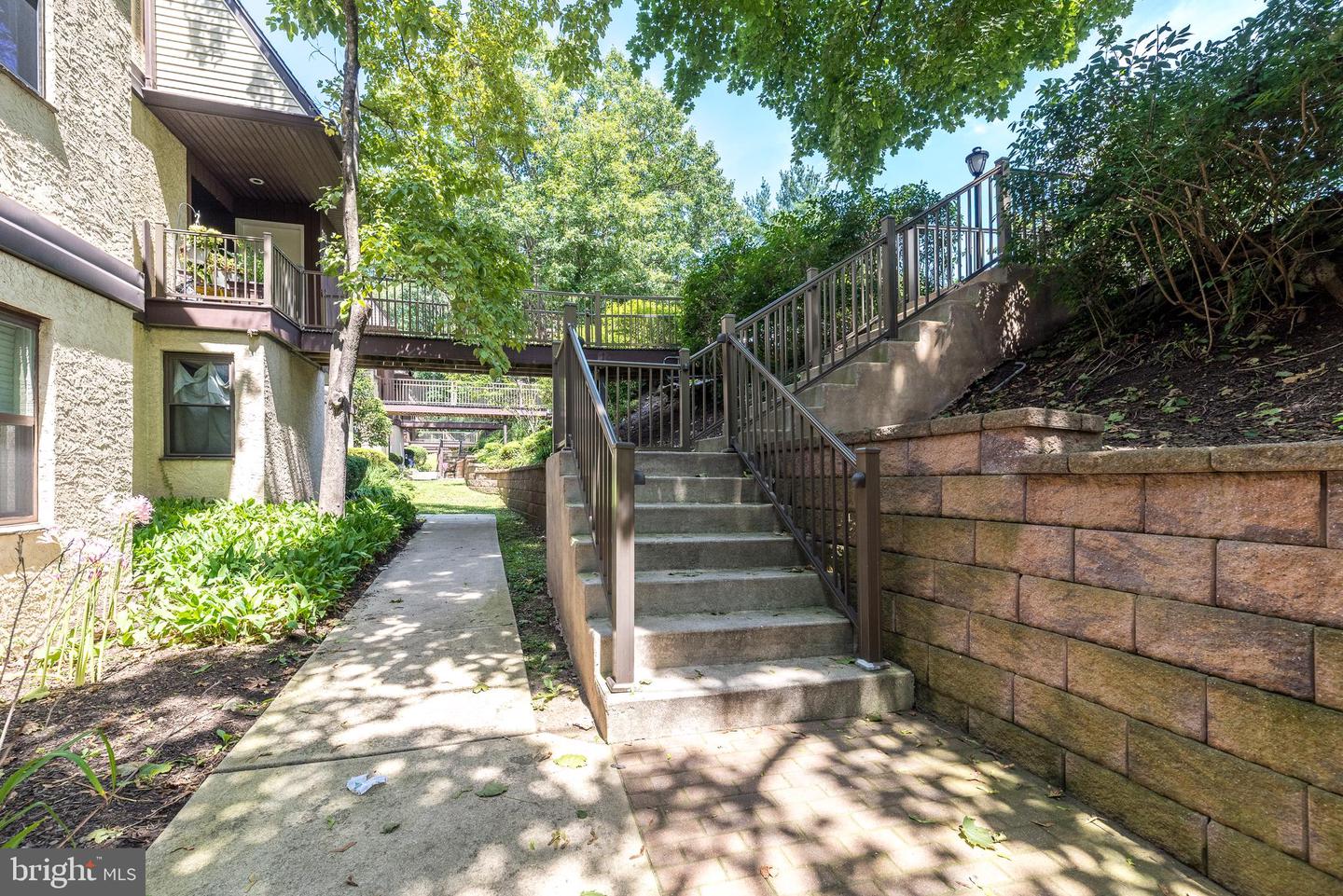 307 Shawmont Ave #d Property Photo 31