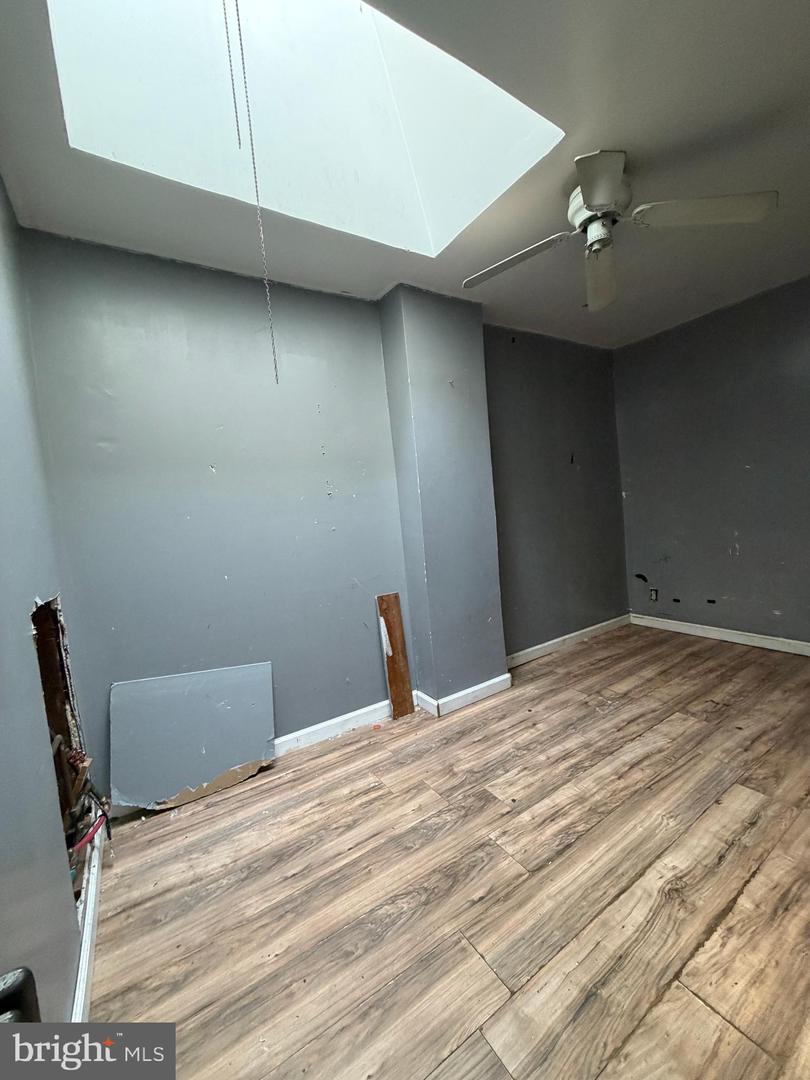 622 Sears St Property Photo 10